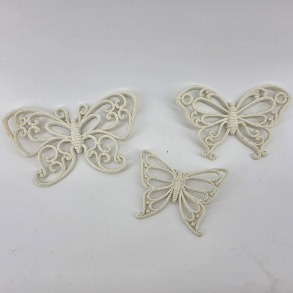 Vintage 1978 Homco Rattan Look Butterfly Wall Decor Set of 3 White MCM Retro